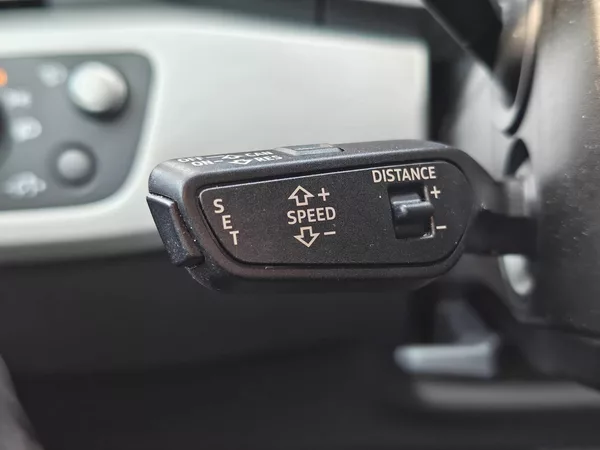 Audi A4 Quattro ST7 2,0TDI - foto 13