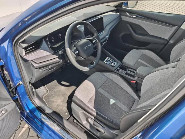 Škoda Octavia Top Selection 7DSG m-HEV 1,5TS - foto 5