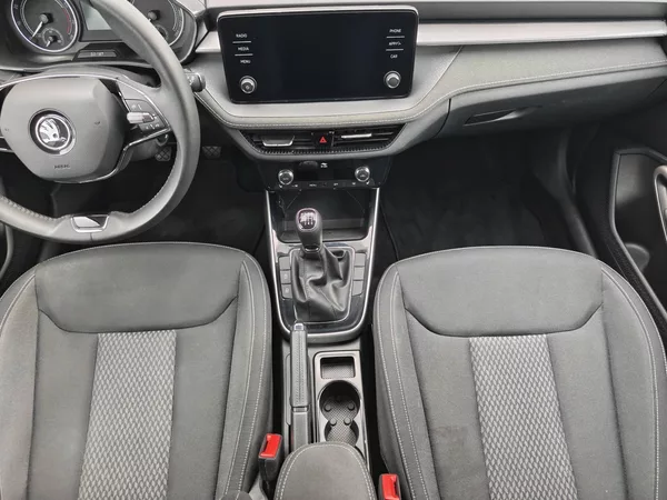 Škoda Fabia Style 6MP 1,0TSI - foto 9