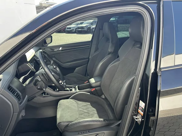 Škoda Kodiaq Sportline 4x4 7DSG 2,0TSI - foto 6