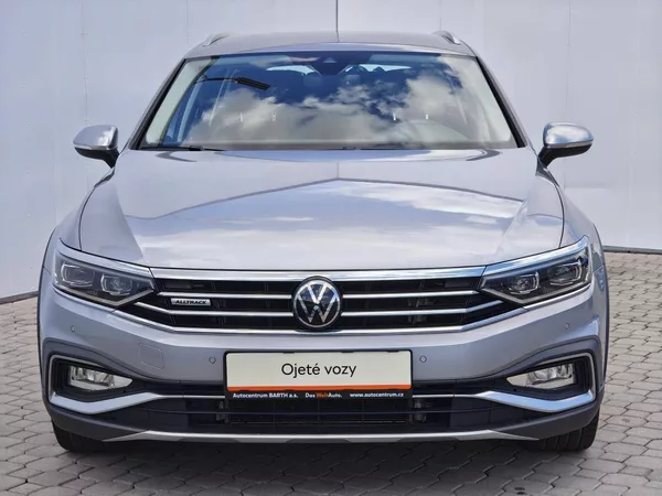 Volkswagen Passat Alltrack 7DSG 4Motion 2,0TDi - foto 4