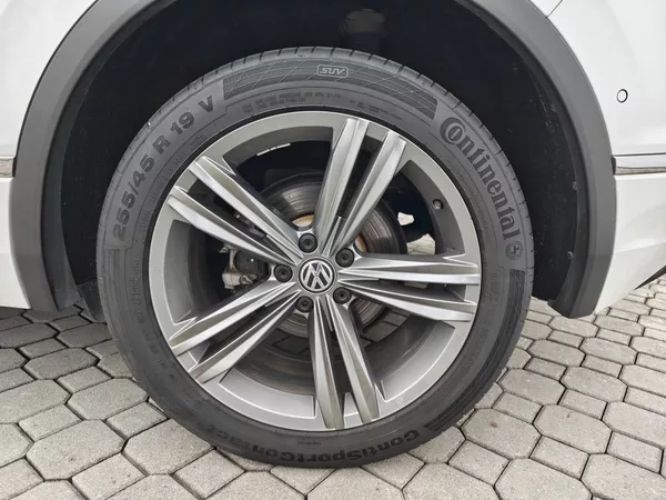 Volkswagen Tiguan R-Line Highline 4Motion DSG 2, - foto 27