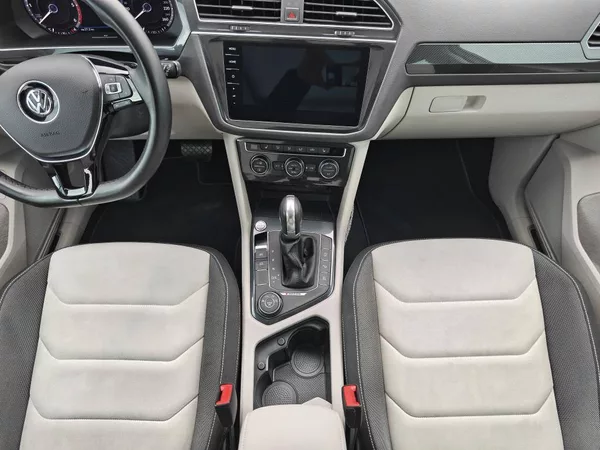 Volkswagen Tiguan R-Line Highline 4Motion DSG 2, - foto 9