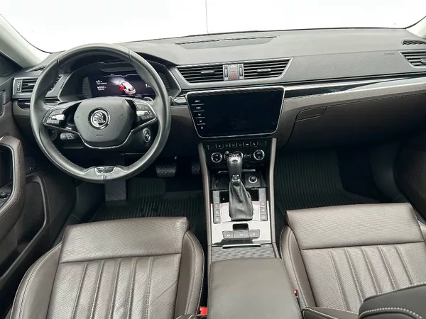 Škoda Superb L&K 4x4 7DSG 2,0TDI - foto 12