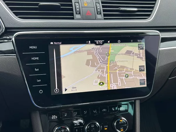 Škoda Superb L&K 4x4 7DSG 2,0TDI - foto 19
