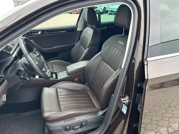 Škoda Superb L&K 4x4 7DSG 2,0TDI - foto 6