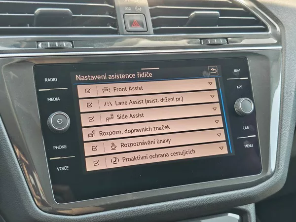 Volkswagen Tiguan Elegance 7DSG 1,5TSi - foto 17