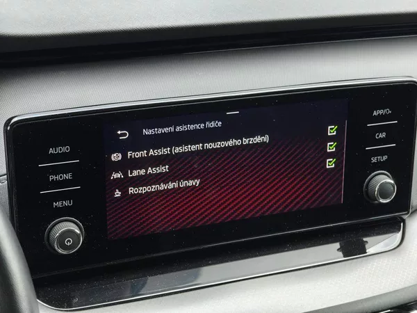 Škoda Octavia Ambition 1,5TSI - foto 16