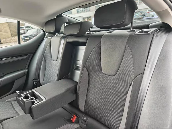 Škoda Octavia Ambition 1,5TSI - foto 8