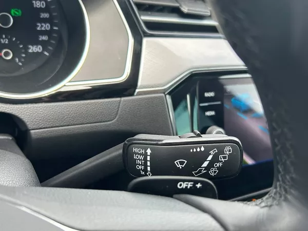 Volkswagen Passat Business 2,0TDi - foto 16