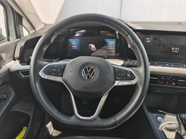 Volkswagen Golf Life 6G 1,0TSi - foto 11