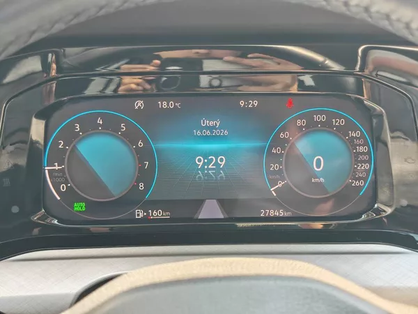 Volkswagen Golf Life 6G 1,0TSi - foto 12