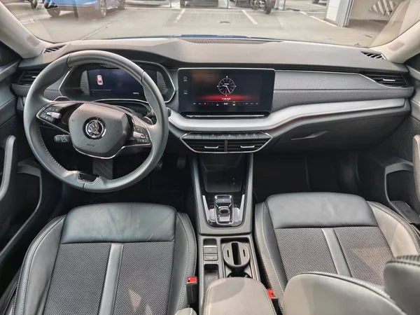 Škoda Octavia Style 7DSG 2,0TDI - foto 5
