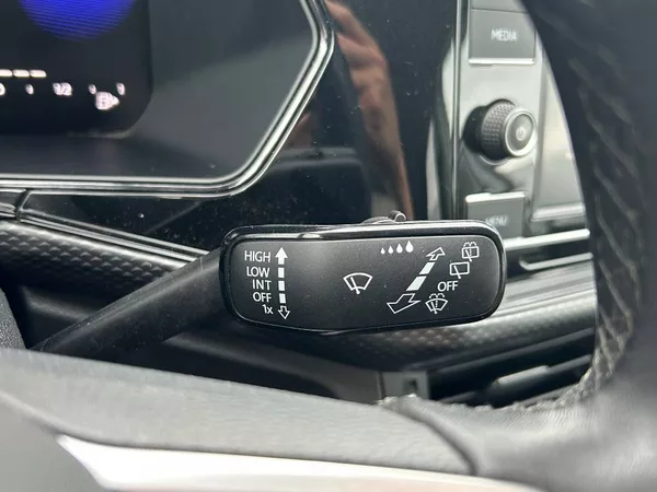 Volkswagen T-Cross Life 5G 1,0TSi - foto 19