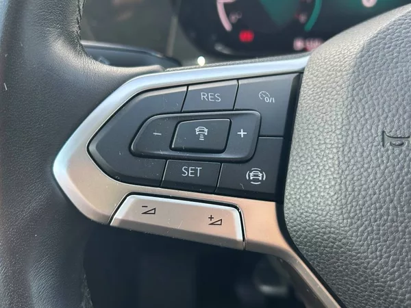 Volkswagen Golf Life 6G 1,5TSi - foto 13
