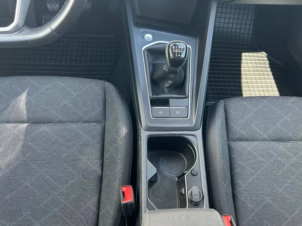 Volkswagen Golf Life 6G 1,5TSi - foto 9