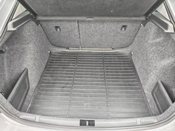 Škoda Rapid Ambition 1,2 TSI - foto 21