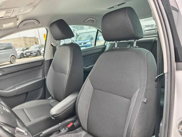 Škoda Rapid Ambition 1,2 TSI - foto 6