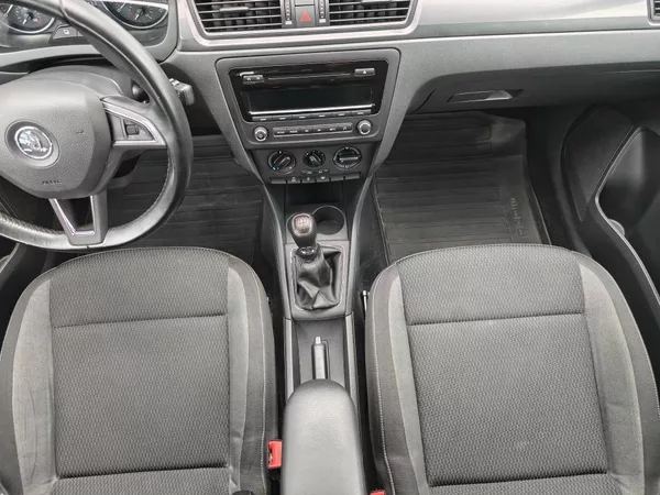 Škoda Rapid Ambition 1,2 TSI - foto 9