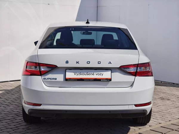 Škoda Superb Ambition 7DSG 2,0TDI - foto 23