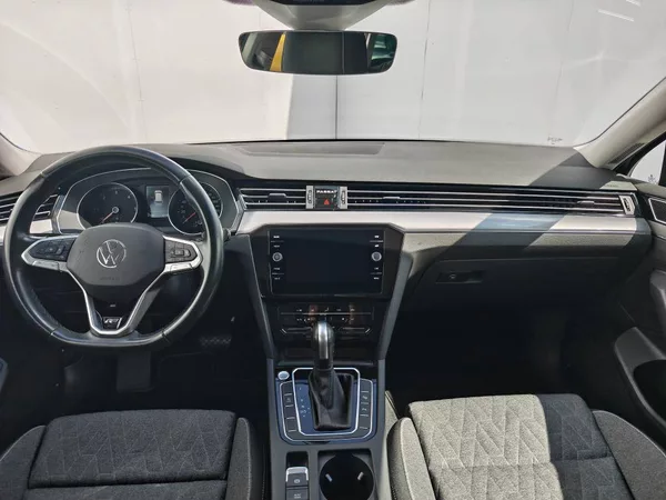 Volkswagen Passat Business 2,0TDi - foto 11