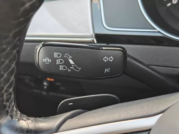 Volkswagen Passat Business 2,0TDi - foto 14