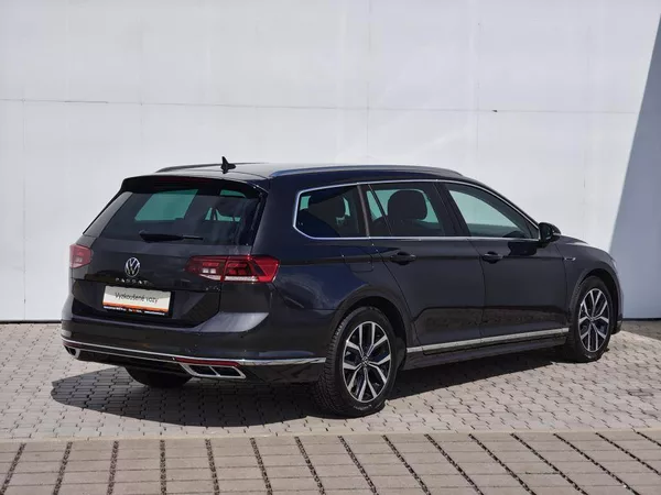 Volkswagen Passat Business 2,0TDi - foto 2