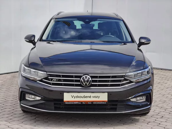 Volkswagen Passat Business 2,0TDi - foto 4