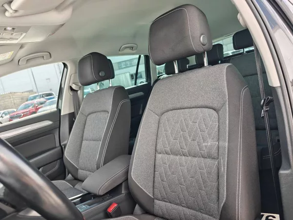 Volkswagen Passat Business 2,0TDi - foto 6