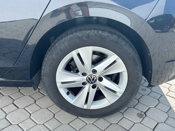 Volkswagen Golf Life 6G 1,5TSi - foto 22