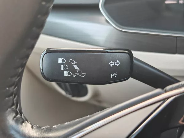Škoda Superb Style 6MP 2,0TDI - foto 15
