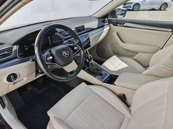 Škoda Superb Style 6MP 2,0TDI - foto 5