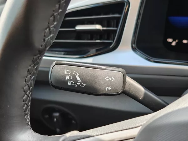 Volkswagen T-Roc Life 6G 1,0TSI - foto 13