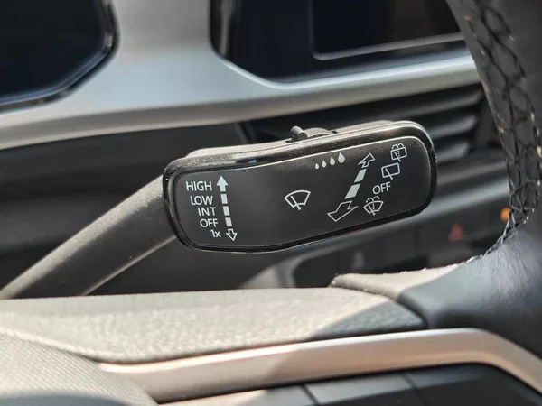 Volkswagen T-Roc Life 6G 1,0TSI - foto 14