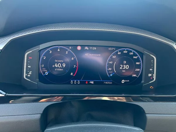 Volkswagen Arteon R-Line 6G 1,5TSI - foto 12