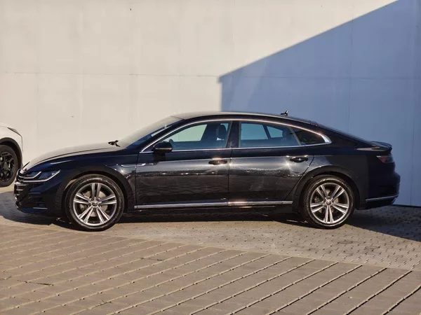 Volkswagen Arteon R-Line 6G 1,5TSI - foto 3