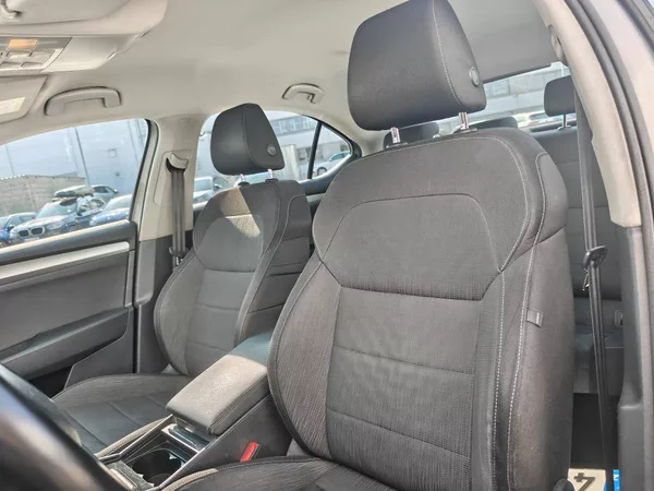 Škoda Superb Ambition Green tec 6DSG 2,0TDI - foto 6