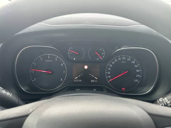 Opel Combo 1,2 / 81 kW 1,2 - foto 12