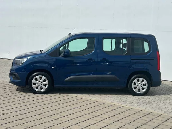 Opel Combo 1,2 / 81 kW 1,2 - foto 3