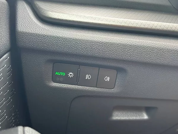 Škoda Octavia Ambition 7DSG 2,0TDI - foto 18