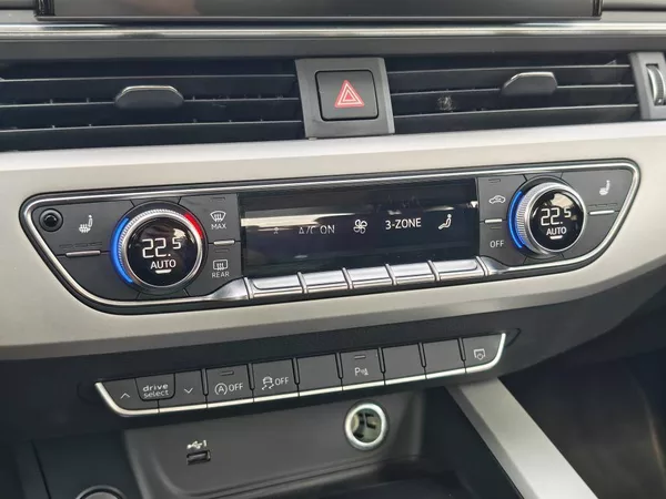 Audi A5 35 ST7 2,0TFSI - foto 18
