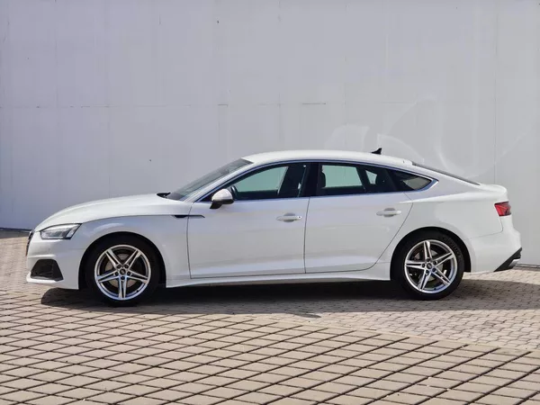 Audi A5 35 ST7 2,0TFSI - foto 3