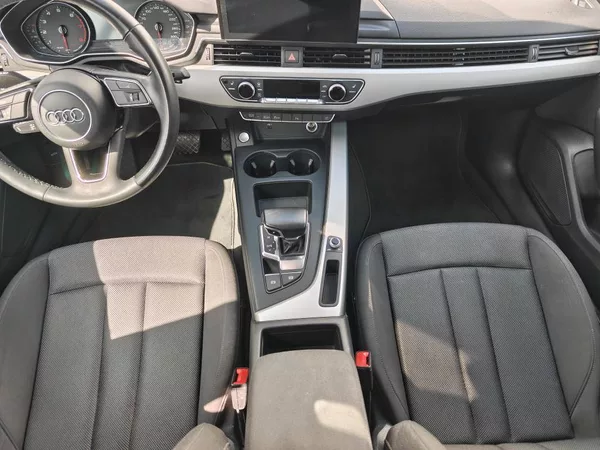 Audi A5 35 ST7 2,0TFSI - foto 9