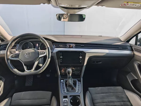 Volkswagen Passat Elegance 6G 2,0TDi - foto 10