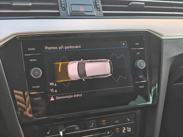 Volkswagen Passat Elegance 6G 2,0TDi - foto 15