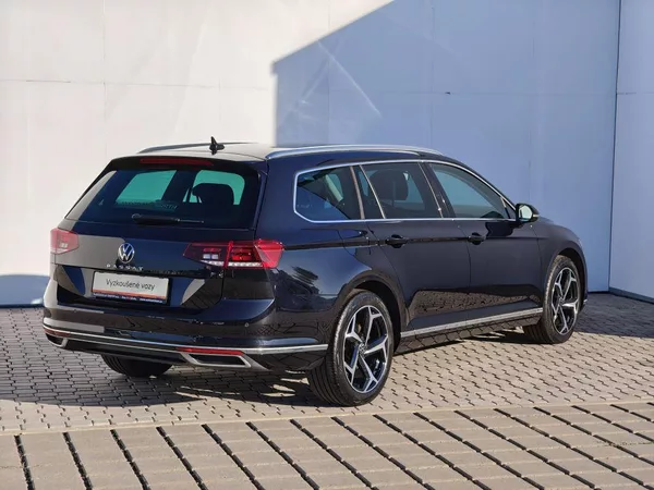 Volkswagen Passat Elegance 6G 2,0TDi - foto 2