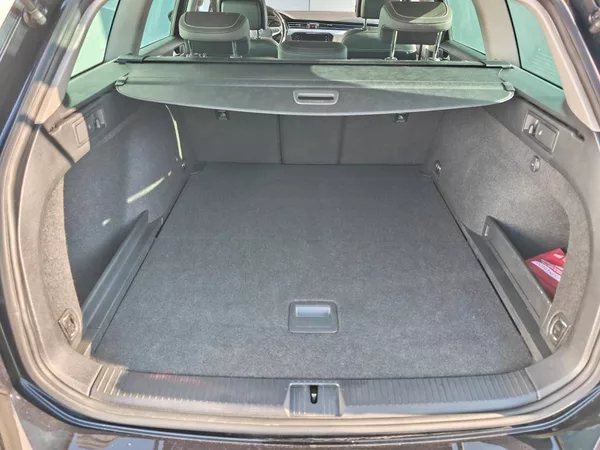 Volkswagen Passat Elegance 6G 2,0TDi - foto 23