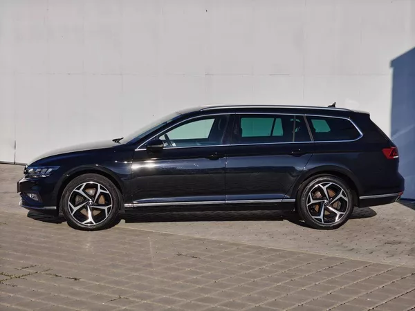 Volkswagen Passat Elegance 6G 2,0TDi - foto 3