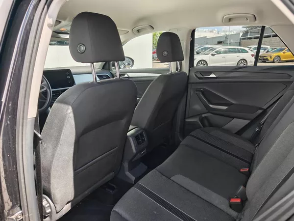 Volkswagen T-Roc Life 6G 1,0TSI - foto 7