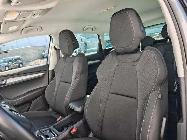 Škoda Karoq Ambition DSG 1,5TSI - foto 6